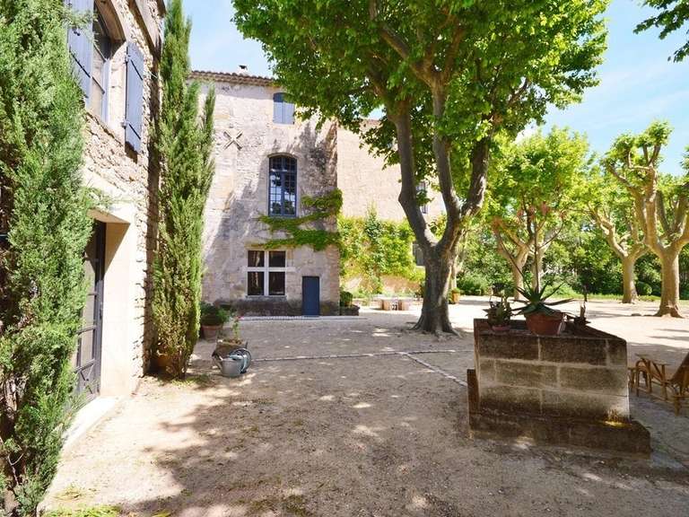 House Uzès - 10 bedrooms - 672m²