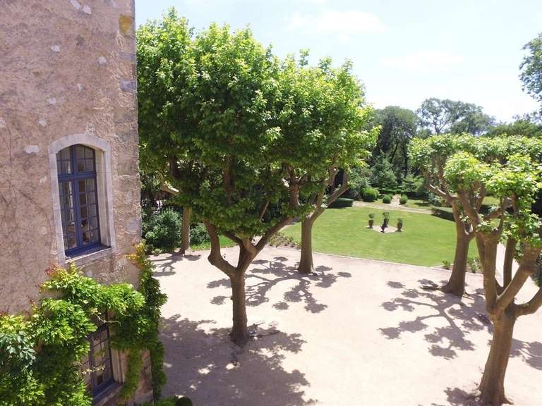 House Uzès - 10 bedrooms - 672m²