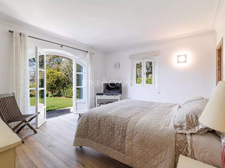 Maison Mougins - 4 chambres - 194m²