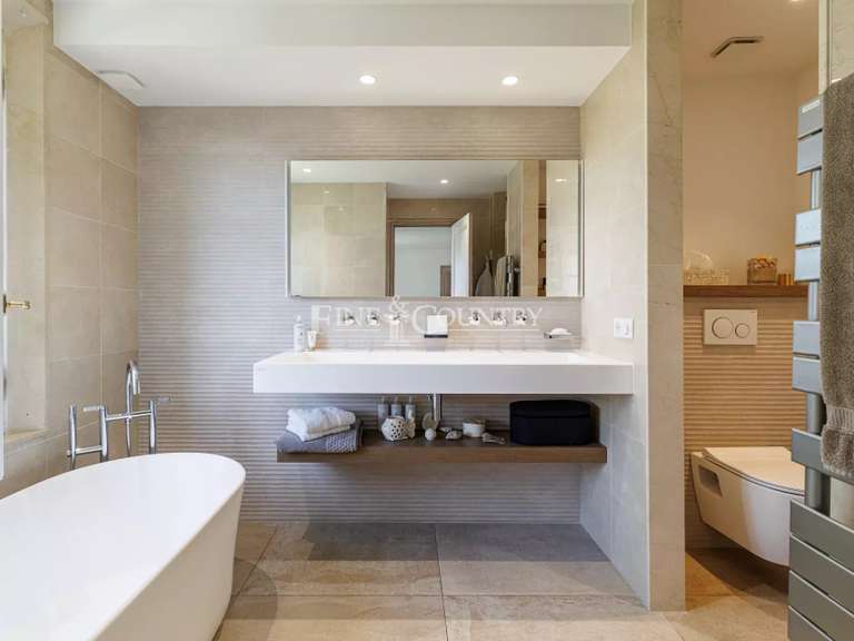 Maison Mougins - 4 chambres - 194m²
