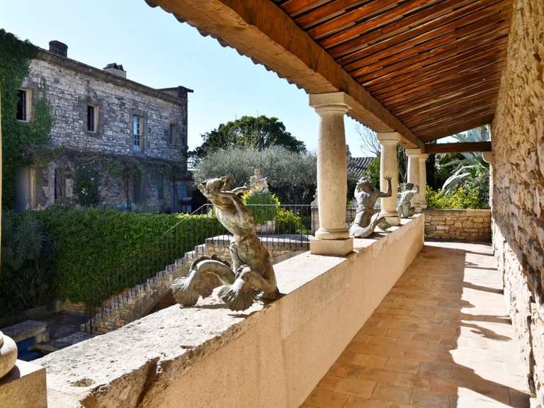 Maison Uzès - 9 chambres - 1368m²