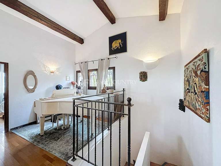 Maison Vence - 5 chambres - 188m²