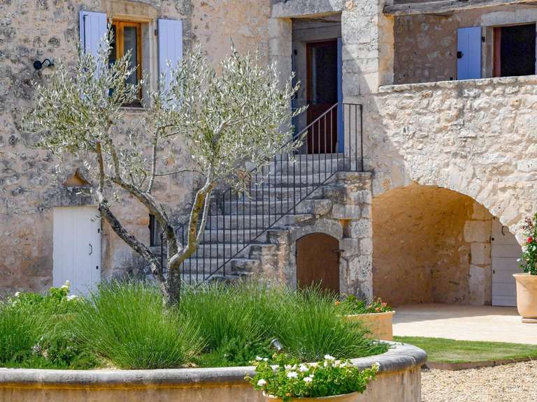 Maison Goudargues - 7 chambres - 500m²