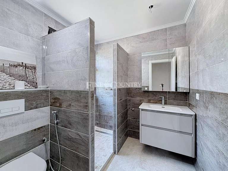 Maison Cabris - 4 chambres - 253m²