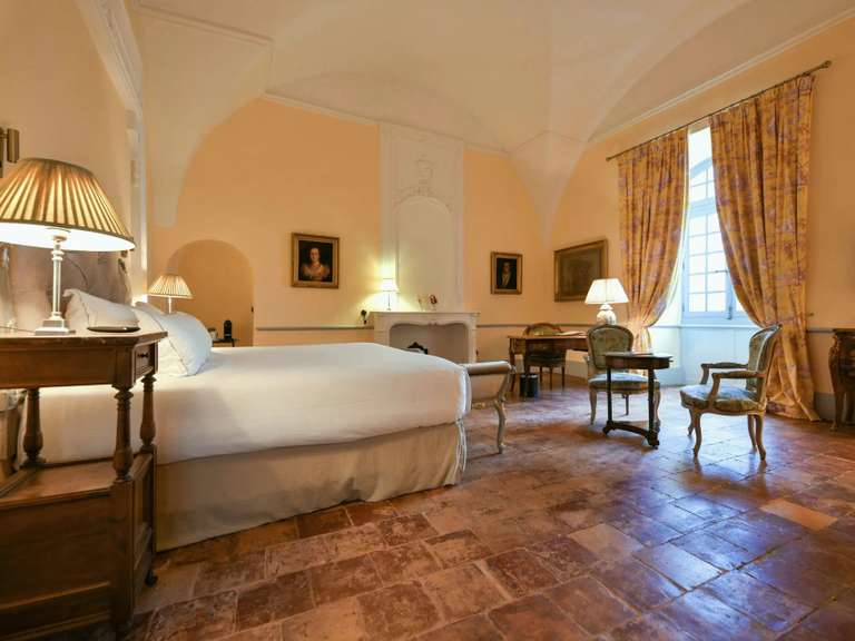 House Uzès - 18 bedrooms - 1729m²