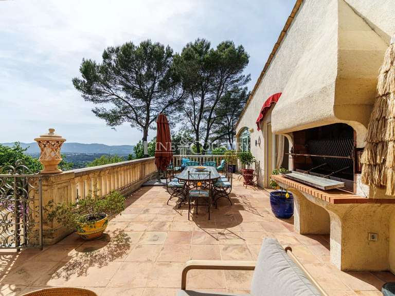 Maison Mouans-Sartoux - 6 chambres - 370m²
