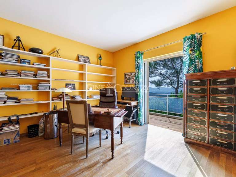 Maison Mouans-Sartoux - 6 chambres - 370m²