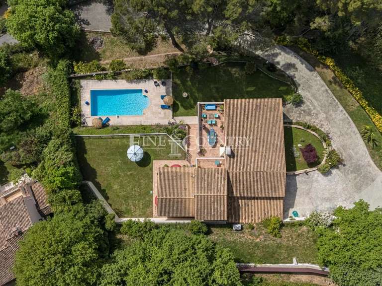 Maison Mouans-Sartoux - 6 chambres - 370m²