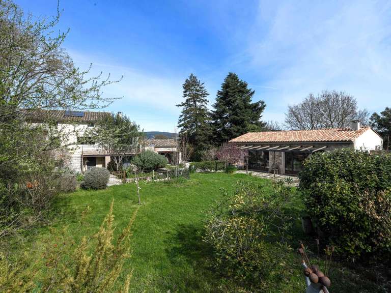 House Uzès - 7 bedrooms - 338m²