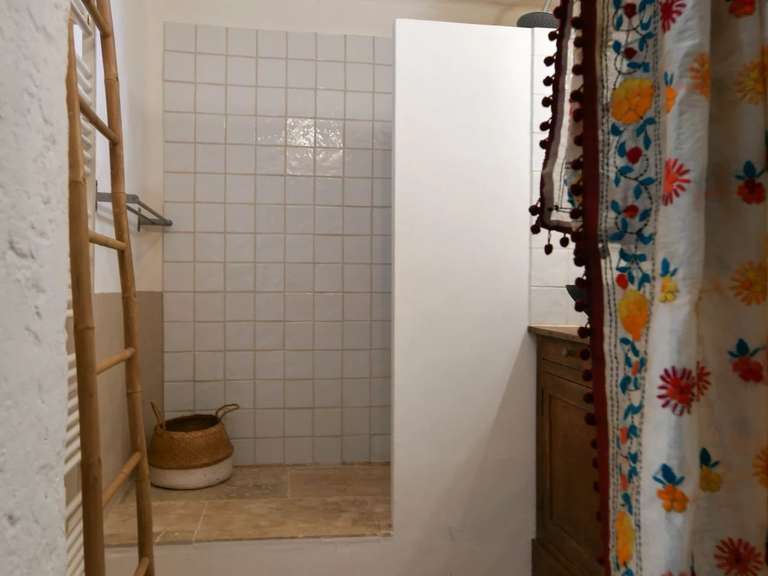 House Uzès - 7 bedrooms - 338m²