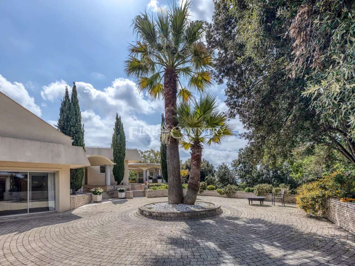 House sophia-antipolis