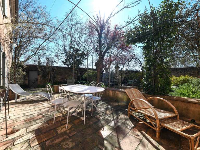 Maison Uzès - 5 chambres - 255m²