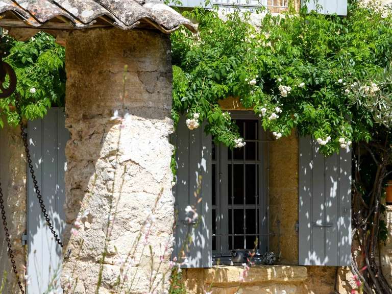 Maison Uzès - 4 chambres - 241m²