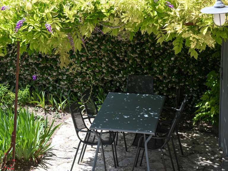 Maison Uzès - 4 chambres - 241m²