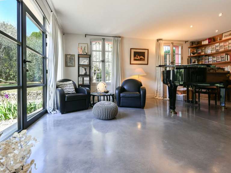 Maison Uzès - 4 chambres - 241m²