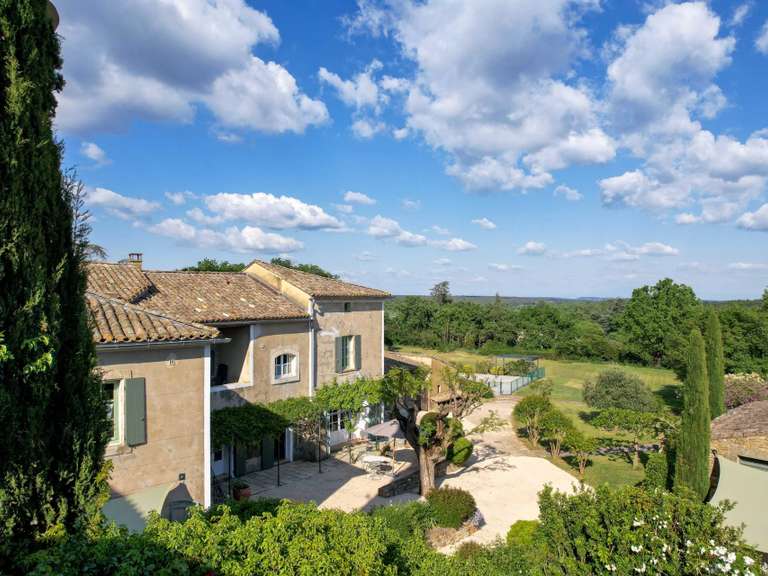 House Uzès - 8 bedrooms - 323m²