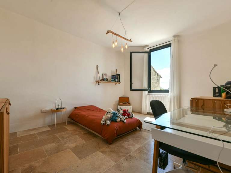 Maison Uzès - 4 chambres - 191m²