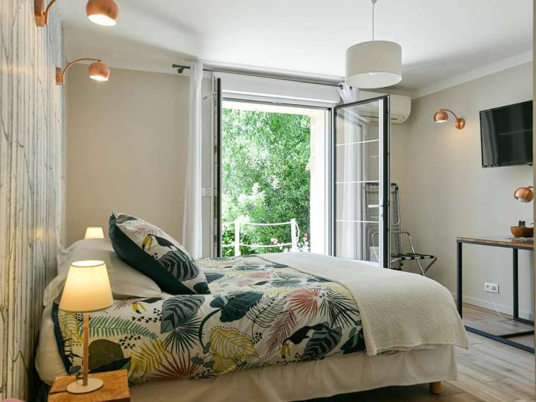 House Uzès - 9 bedrooms - 397m²