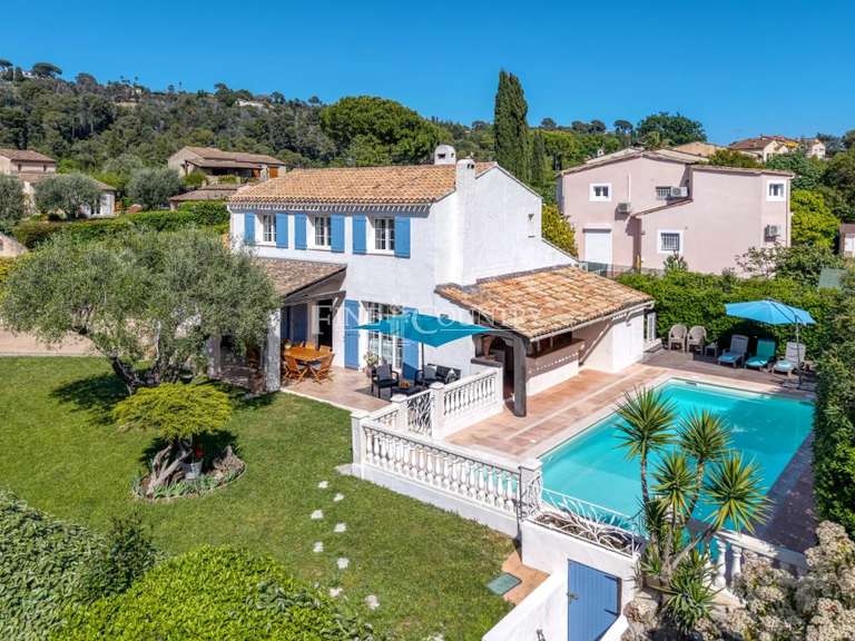 Maison La Roquette-sur-Siagne - 5 chambres - 128m²