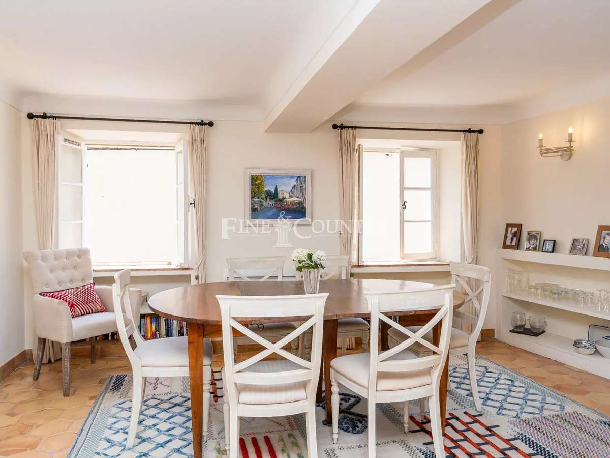 House Mougins
