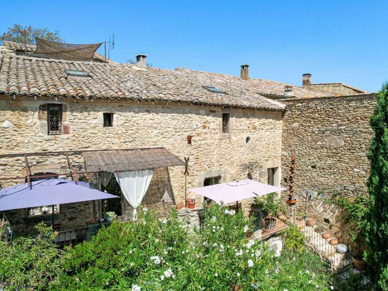 Maison Uzès - 6 chambres - 279m²