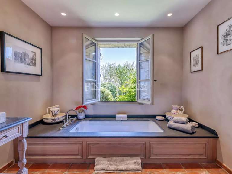 House Fayence - 5 bedrooms - 542m²