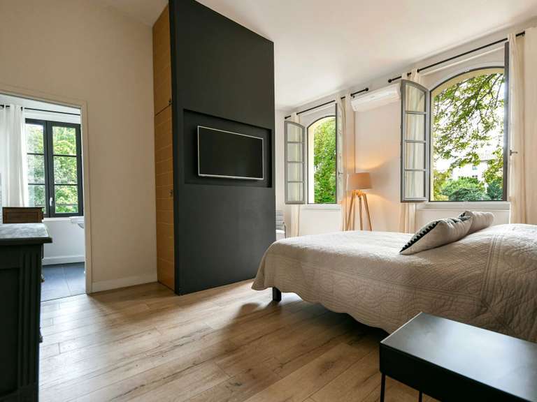 Maison Uzès - 7 chambres - 282m²