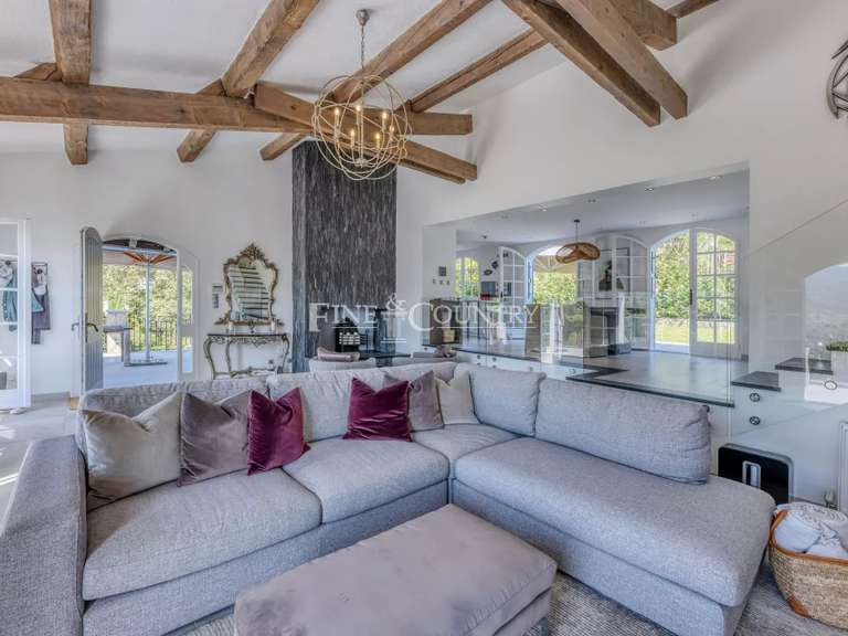 Maison Mandelieu-la-Napoule - 5 chambres - 200m²