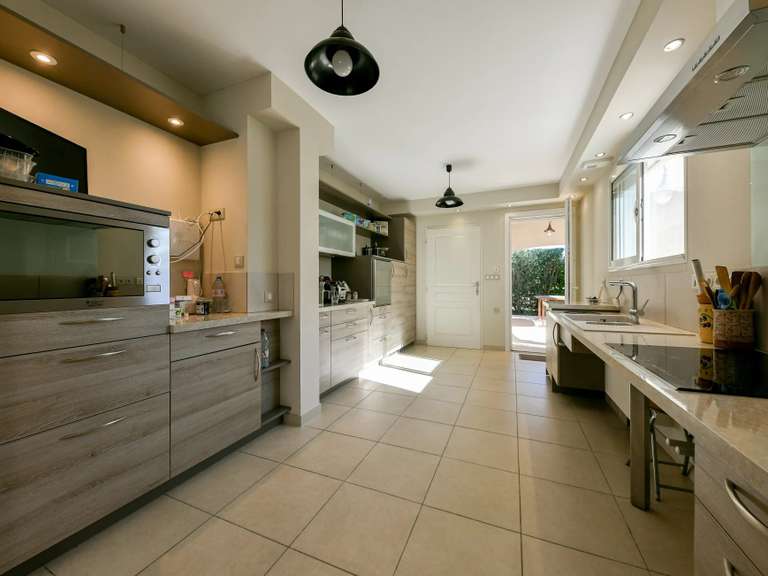 Maison Uzès - 4 chambres - 177m²