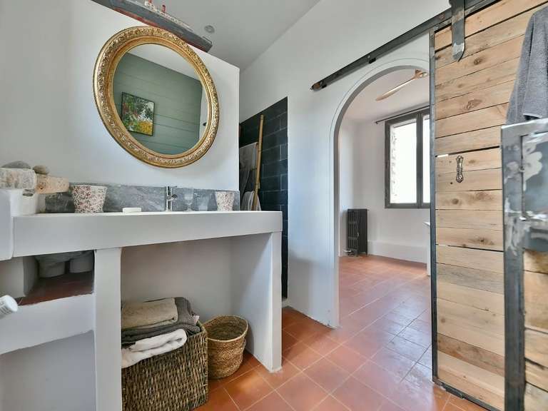 Maison Uzès - 5 chambres - 206m²
