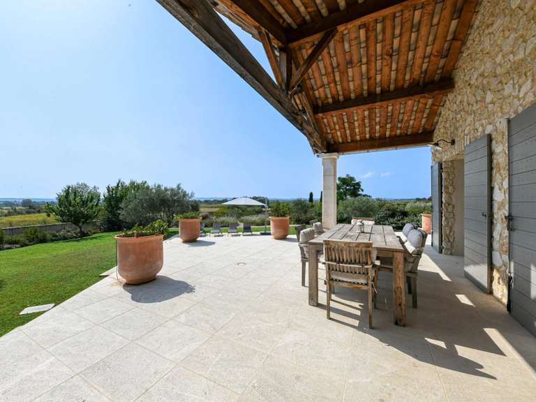 Maison Uzès - 4 chambres - 202m²