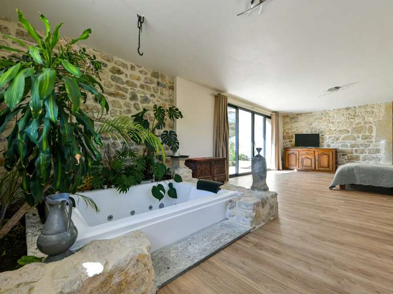 Maison Uzès - 6 chambres - 358m²