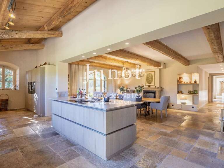 Maison Eygalières - 5 chambres - 340m²