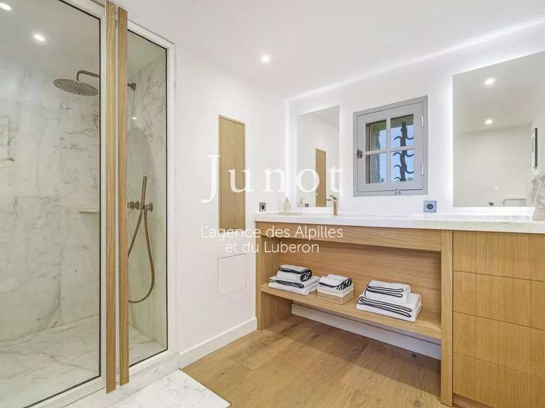 Maison Lourmarin - 7 chambres - 380m²