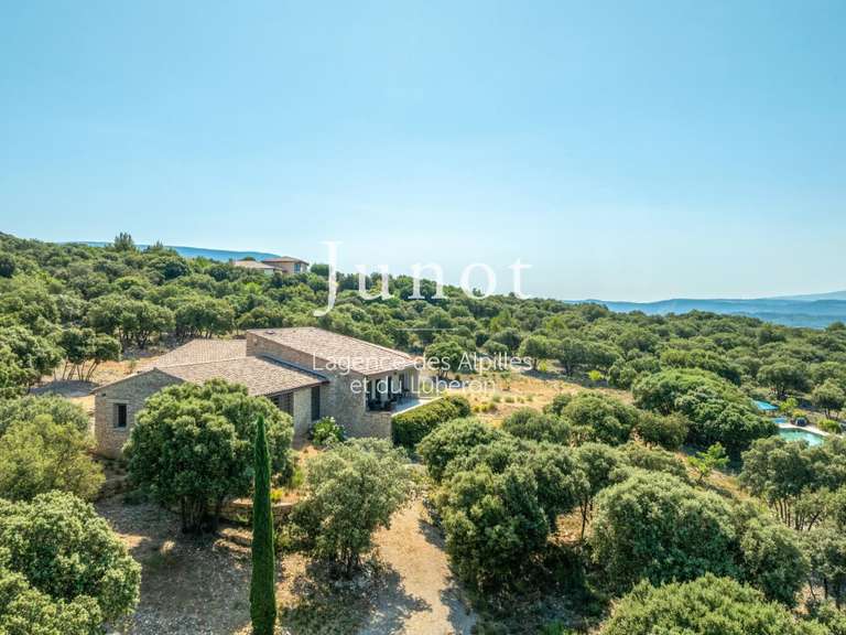 Maison Saint-Saturnin-lès-Apt - 3 chambres - 160m²