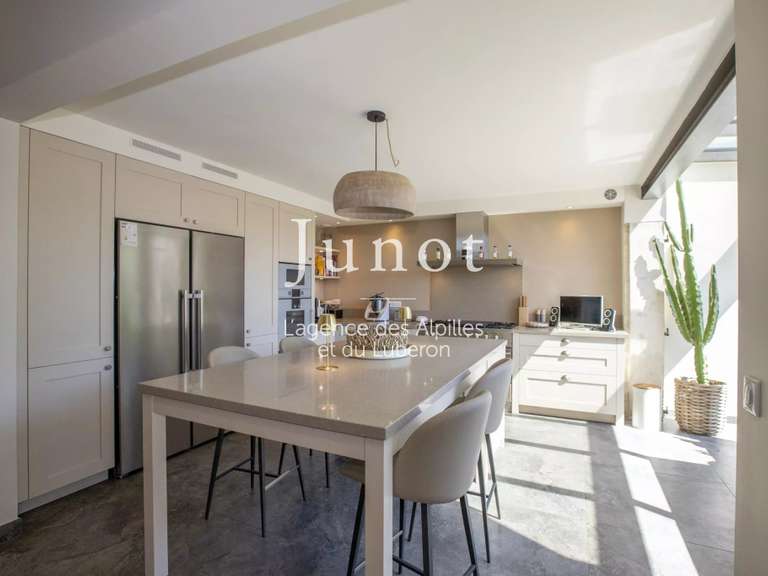Maison Maussane-les-Alpilles - 4 chambres - 215m²