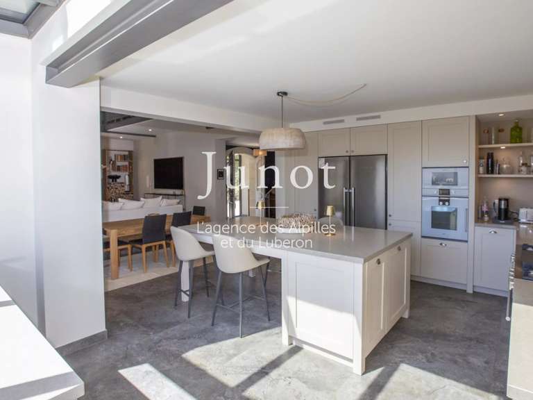 Maison Maussane-les-Alpilles - 4 chambres - 215m²