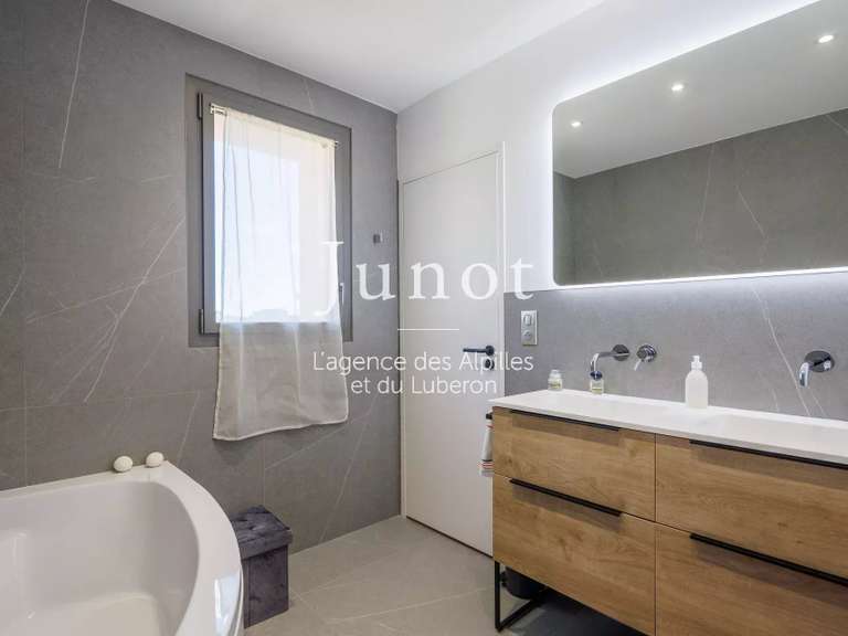 Maison Maussane-les-Alpilles - 4 chambres - 220m²