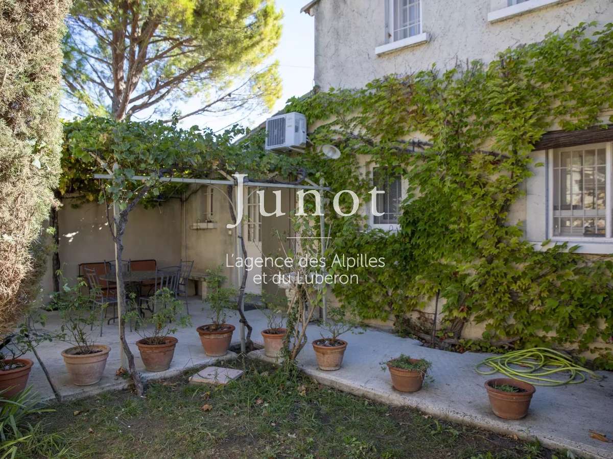 House Maussane-les-Alpilles
