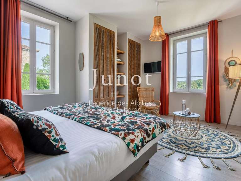Maison Lagnes - 9 chambres - 850m²