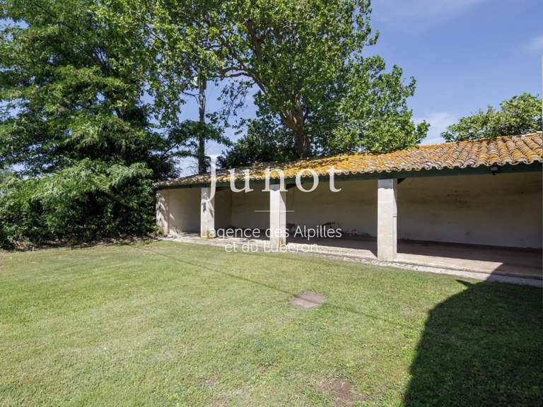 Maison Saint-Martin-de-Crau - 3 chambres - 435m²