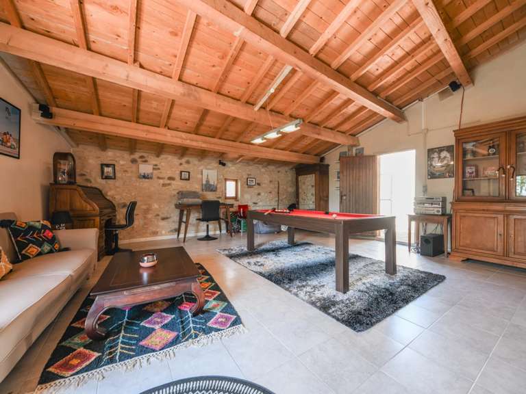 Maison Uzès - 6 chambres - 300m²