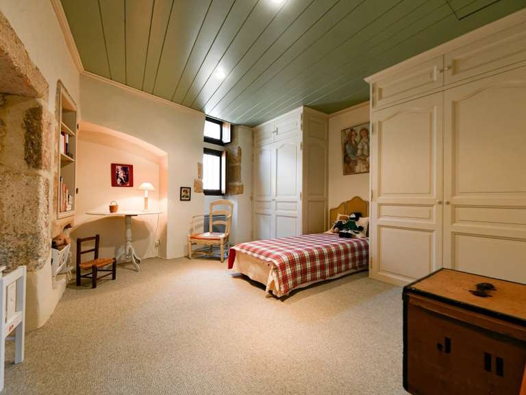 Maison Uzès - 3 chambres - 184m²