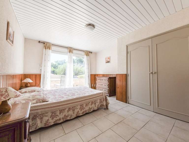 Maison Uzès - 6 chambres - 248m²