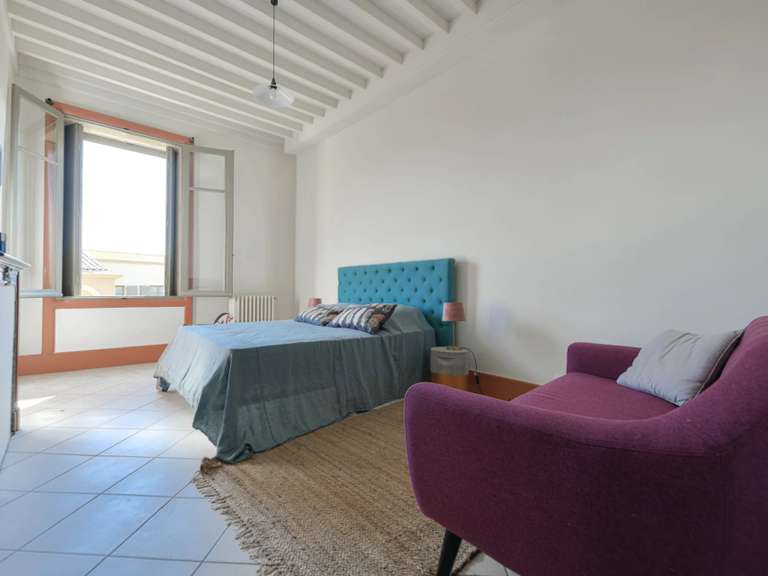 Maison Uzès - 3 chambres - 217m²