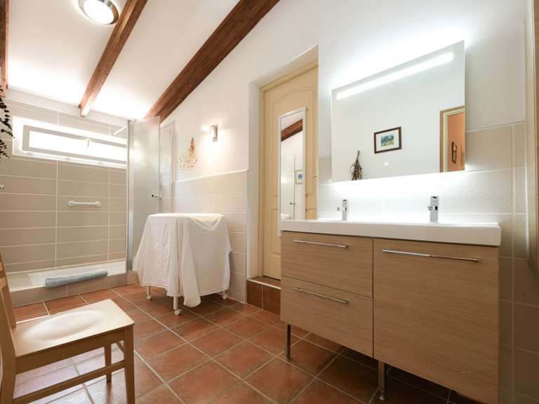 Maison Uzès - 4 chambres - 270m²