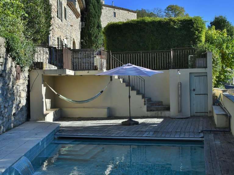 Maison Uzès - 6 chambres - 330m²