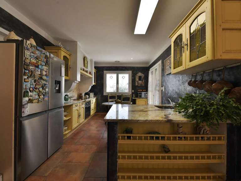 House Uzès - 4 bedrooms - 243m²