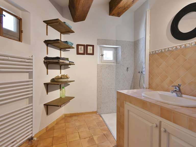 Maison Uzès - 4 chambres - 191m²