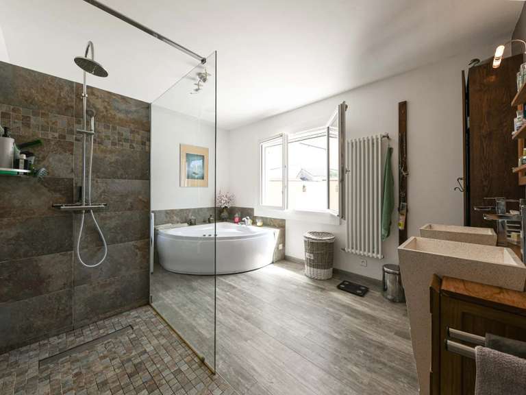 Maison Uzès - 3 chambres - 167m²